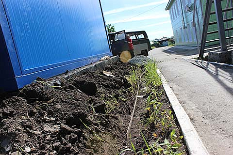 Контур заземления электроагрегата выполняется в соответствии с требованиями СНип, ПУЭ и проектной документацией